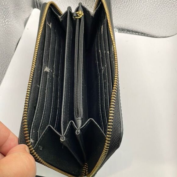 FOSSIL Black Sleek Zip Closure Wallet 8”L x 4” W - Picture 8 of 12